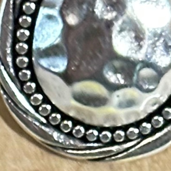 2/$20 Silver Tone Hammered Pear Shape Hook Earrings Retro NWOT - Picture 10 of 11